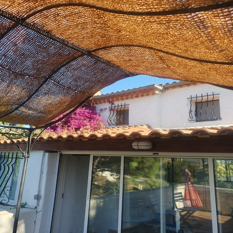 Toile d'ombrage en fibre de coco pour pergola