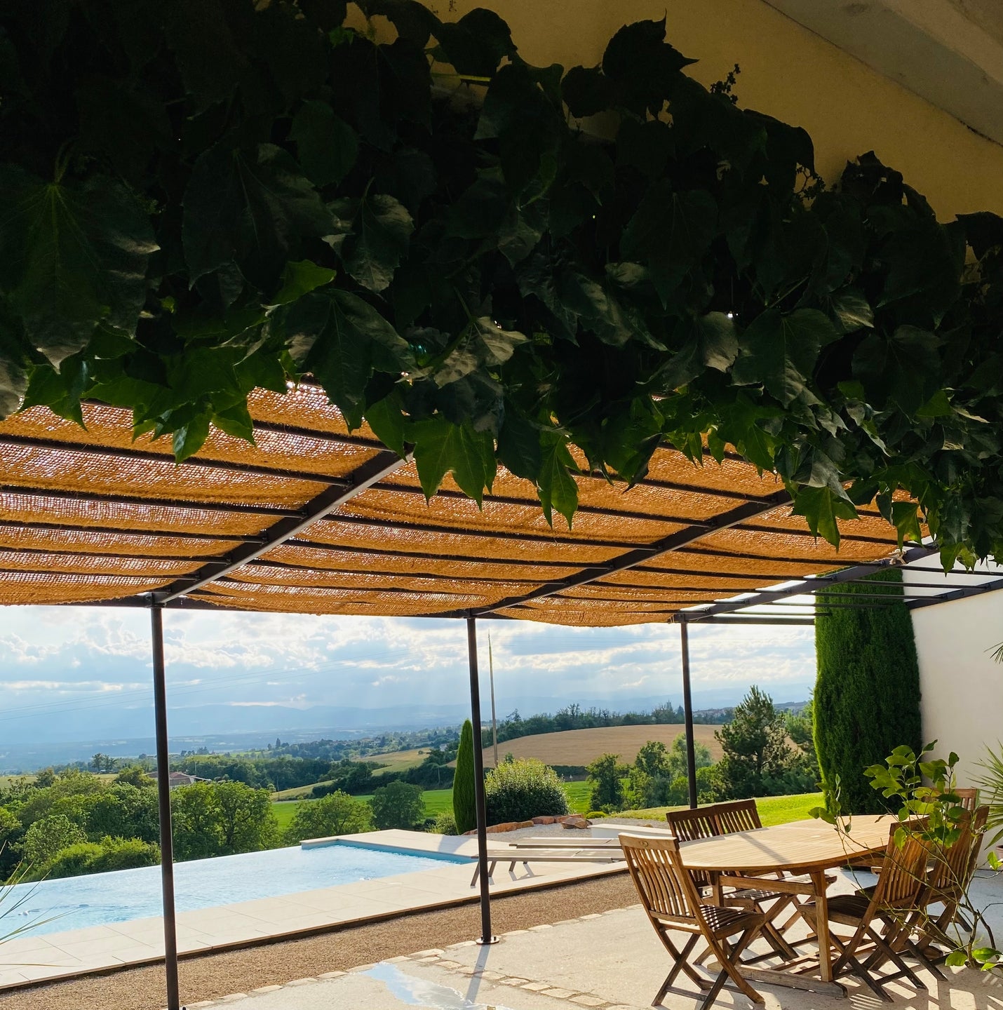 toile en fibre de coco pergola